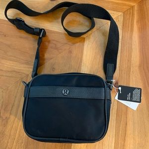 Lululemon crossbody purse